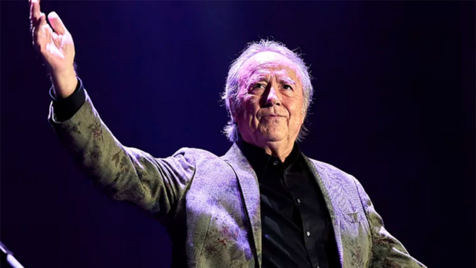 Joan Manuel Serrat se despidió de los escenarios con un recital en el Palau Sant Jordi