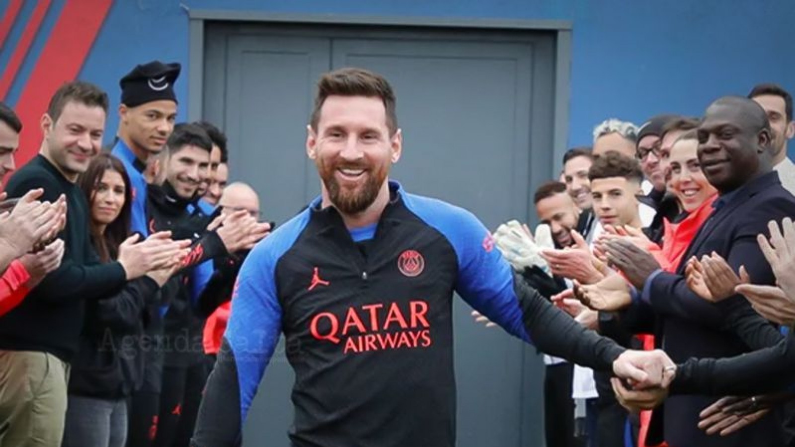 El recibimiento para el campeón Lionel Messi en su regreso al PSG