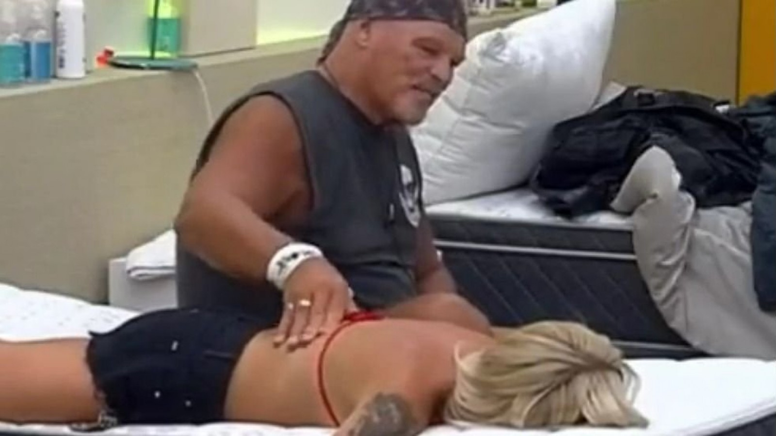 Supuesto romance entre Alfa y Camila tras el pedido de consentimiento de GH