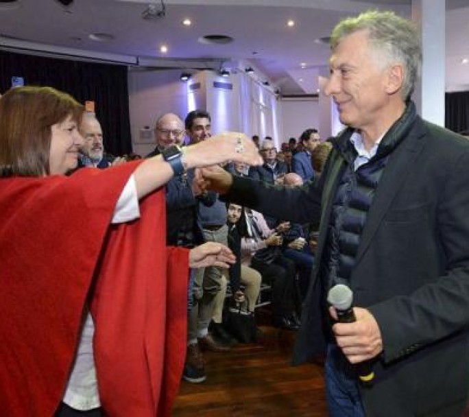 Bullrich volvió de sus vacaciones y retomará su campaña junto a Macri en Villa La Angostura