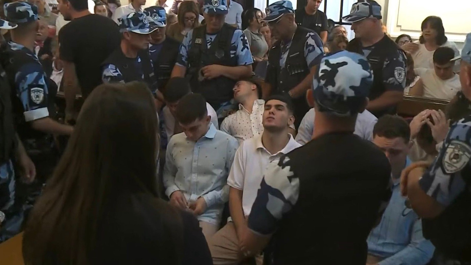 La condena a los rugbiers: desmayos, perpetua y rostros desencajados