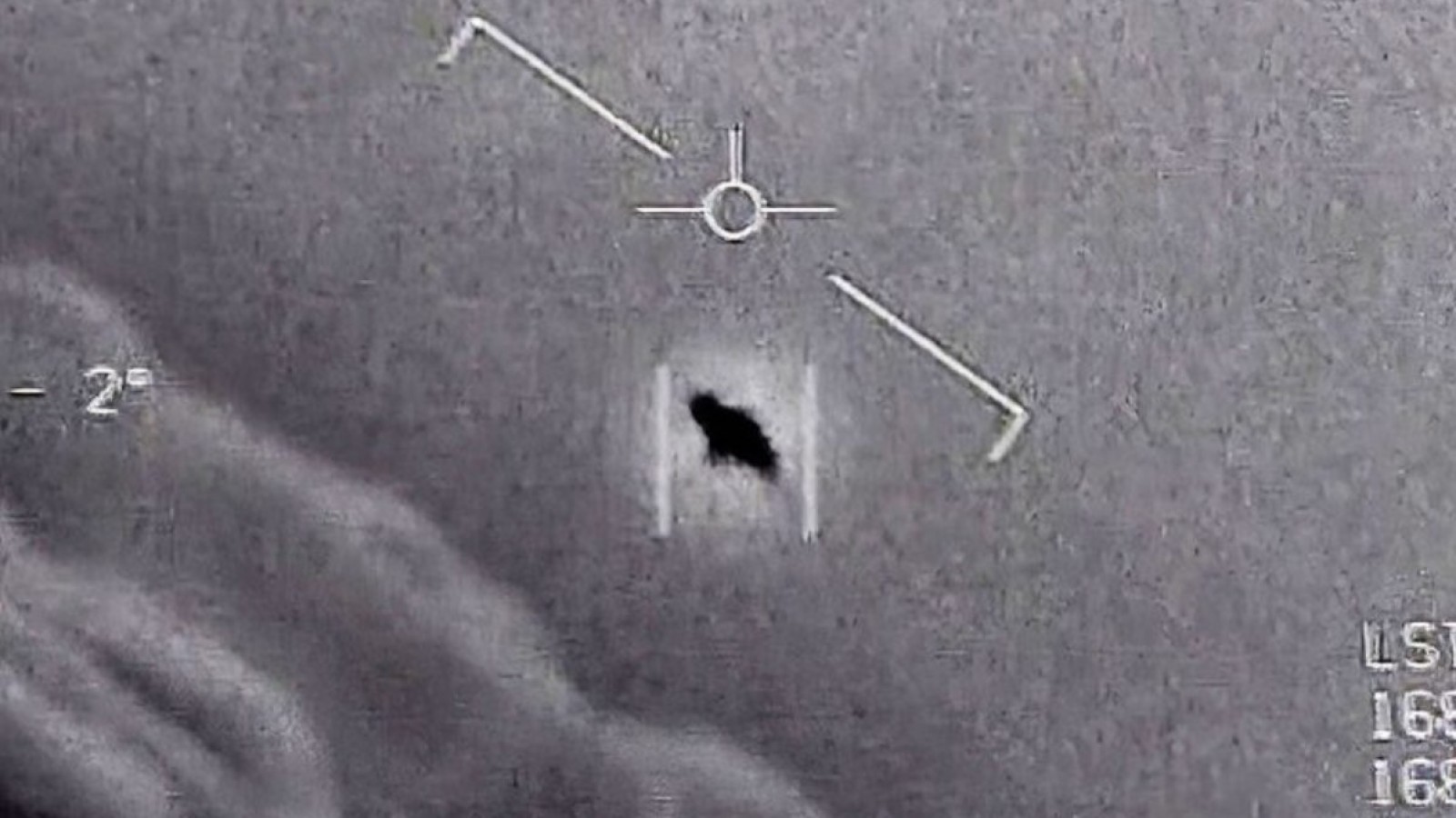 OVNI: el Primer Ministro canadiense declaró que estan buscando los restos del objeto