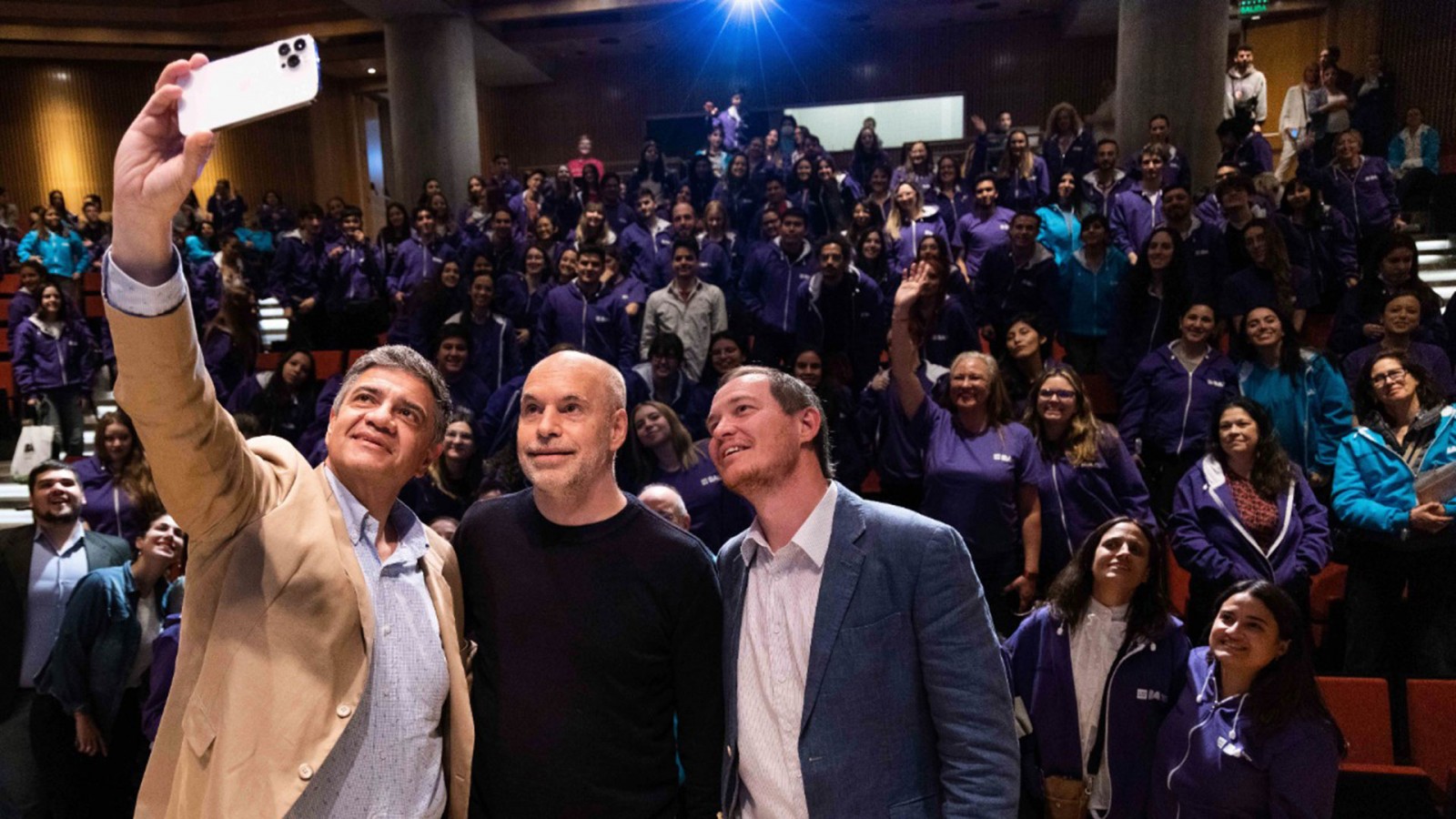 El PRO seleccionó a 400 ciudadanos para que se sumen a "renovar la política"