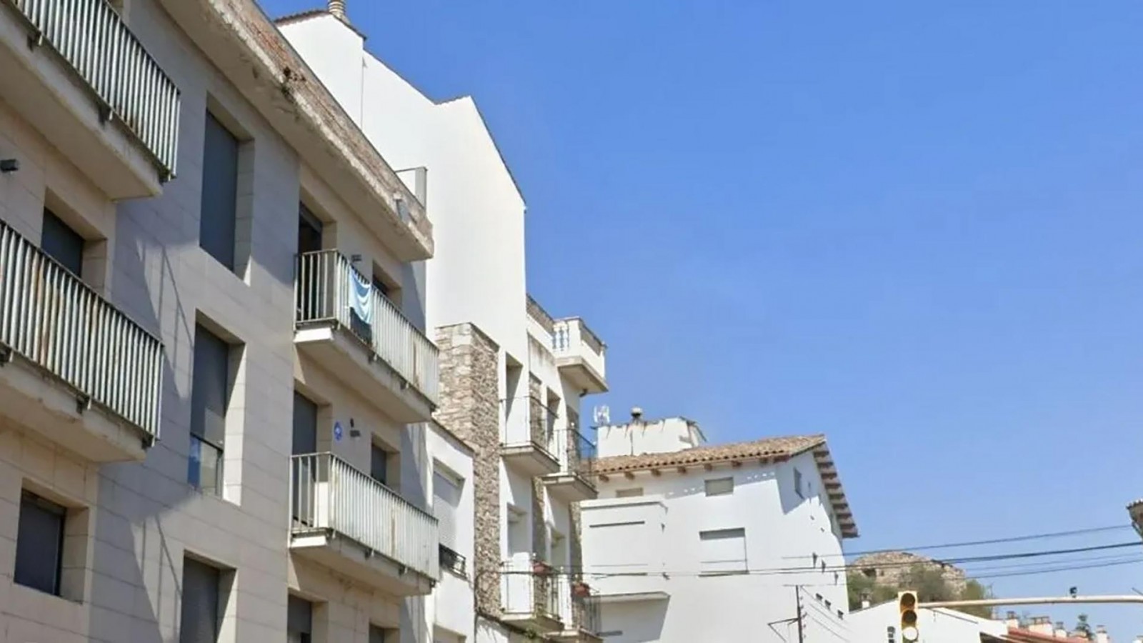 Se conoció que decían las cartas de las gemelas argentinas que se lanzaron de un tercer piso en Barcelona