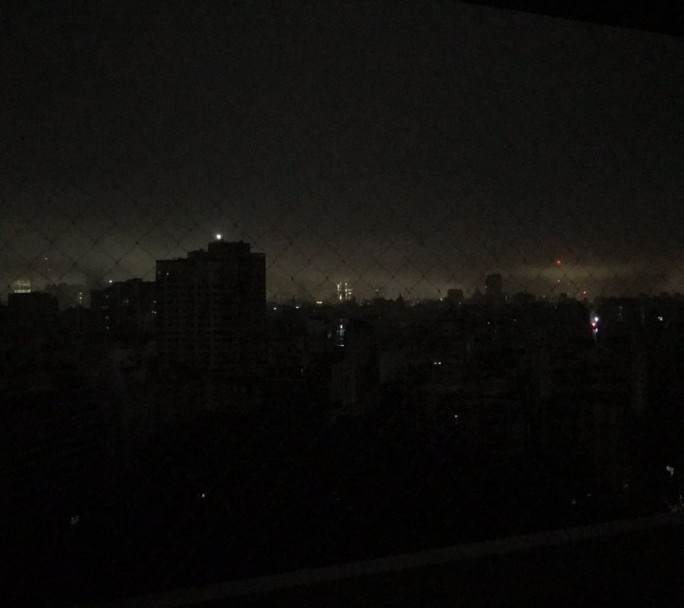 Cuáles fueron las causas del enorme apagón en casi la mitad del país