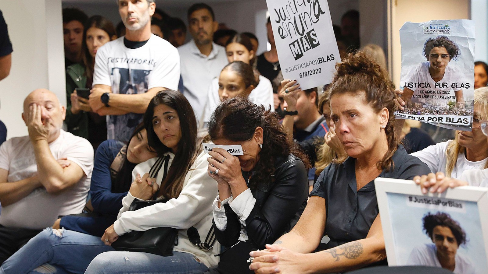 Condenaron a prisión perpetua a policías que mataron a Blas Correa