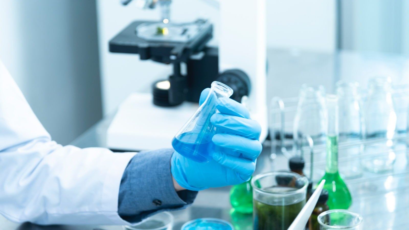 Científicos brasileños descubren cómo frenar el cáncer de mama