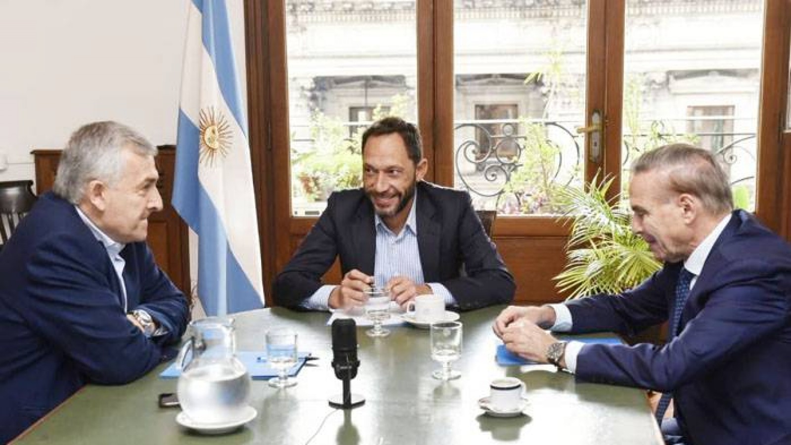 Los principales dirigentes de JXC, preocupados por la fragilidad económica del país