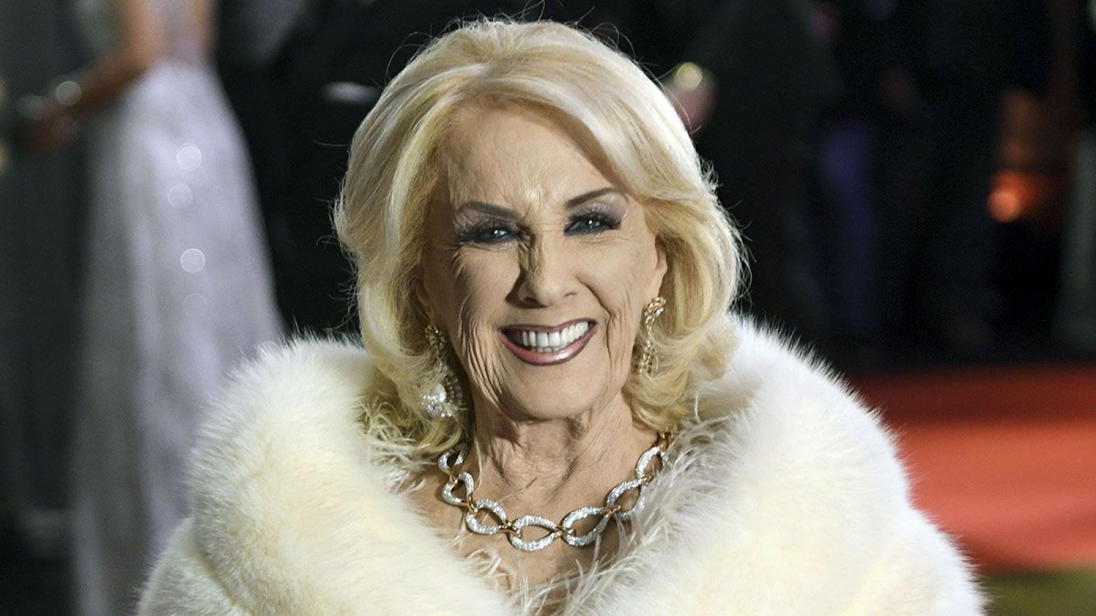 Mirtha Legrand fue intervenida quirúrgicamente y le colocaron un marcapasos