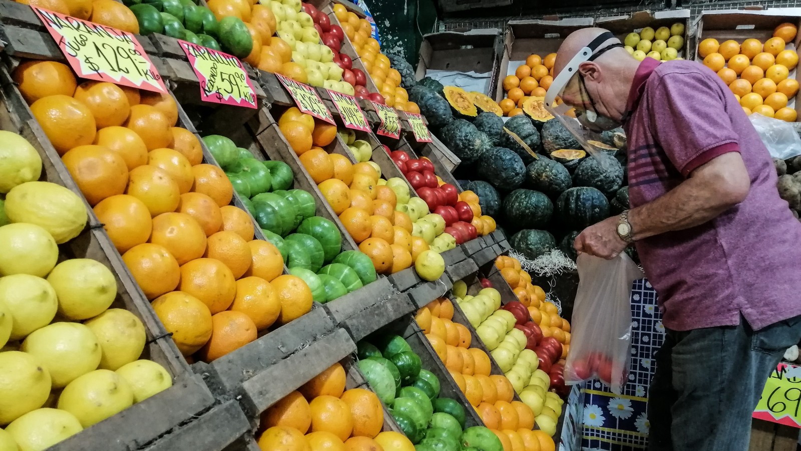 Los aumentos en frutas y verduras superan en más de un 70% a la inflación general