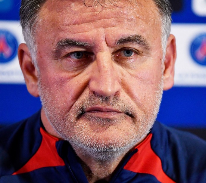 El técnico del PSG y su hijo detenidos por racismo y discriminación