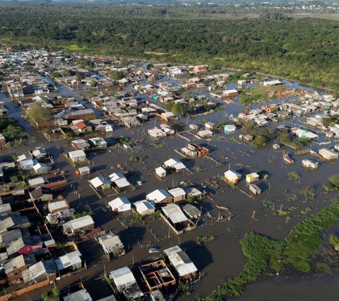 Cuatro personas y más de 20 heridos por el paso de un ciclón extratropical en Río Grande