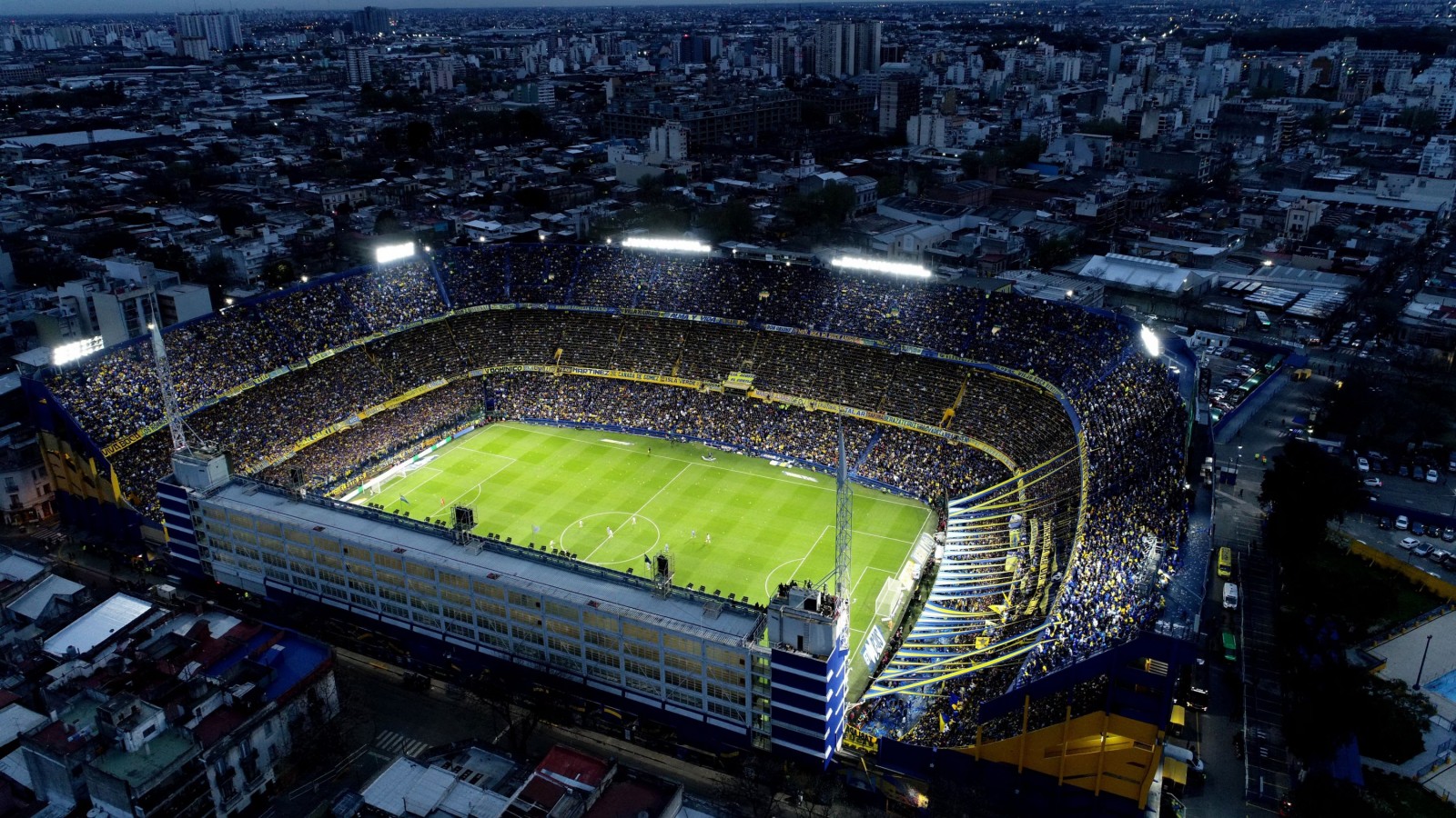 Allanaron instalaciones de Boca por denuncia reventa de entradas falsas