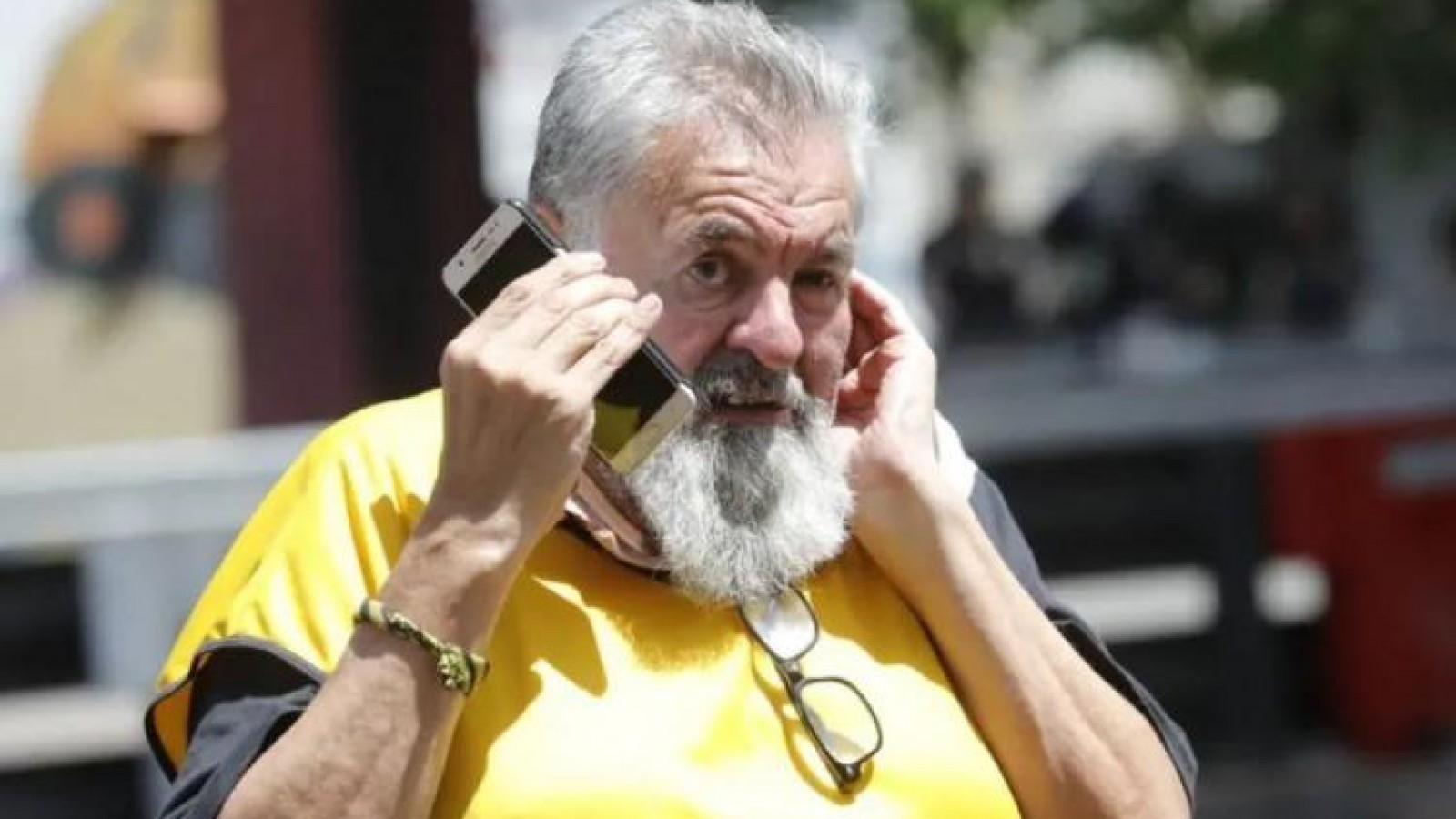 Castells habló luego de ser denunciado: "Mientras que el Gobierno no responda, vamos a seguir en la calle"