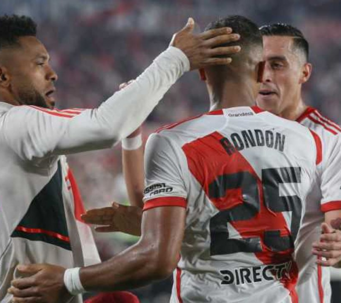 River Plate le ganó a Atlético Tucumán y se arrima a la punta