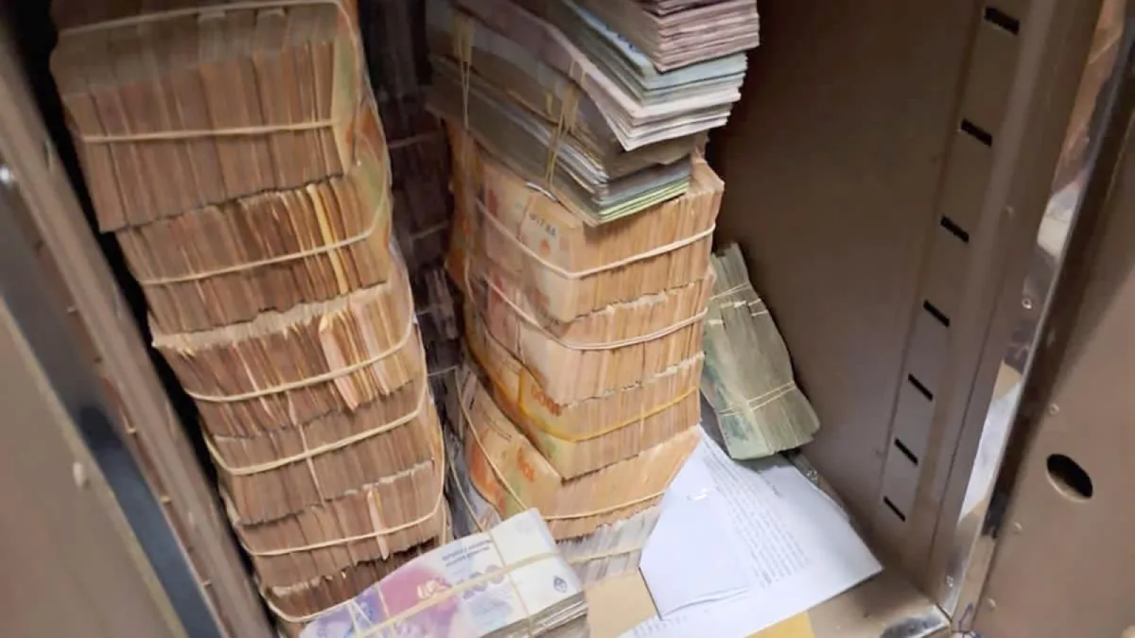 Ordenan más allanamientos en cajas de seguridad vinculadas a la banda del "croata" Rojnica