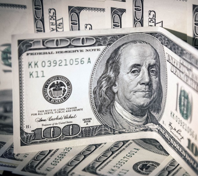 Fuerte suba del dólar blue que empujó al alza a los otros tipos de cambio