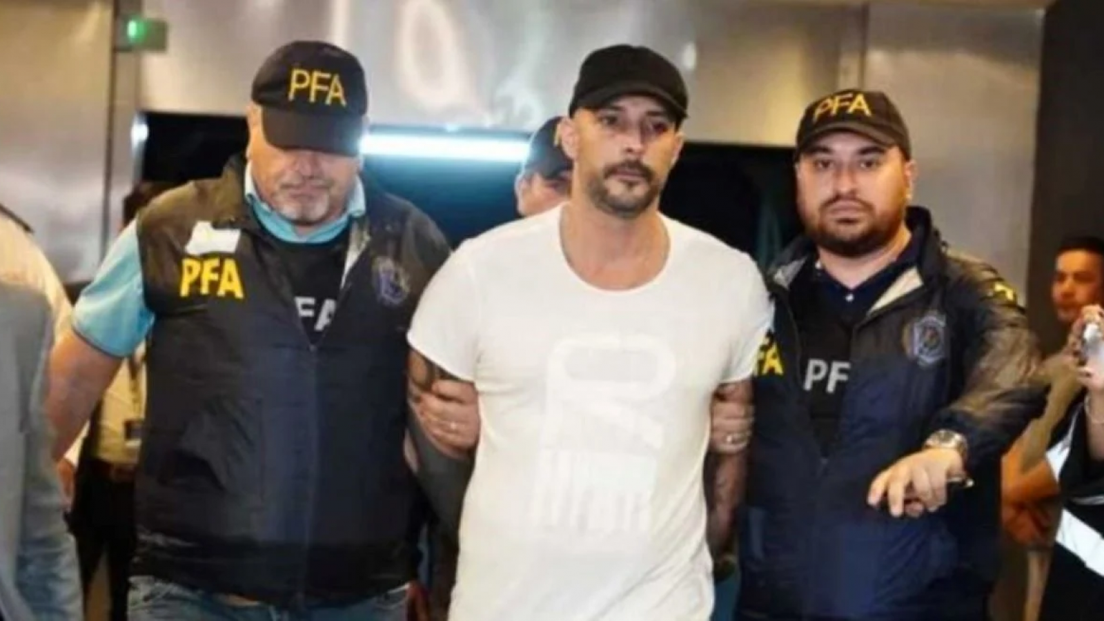 Allanaron la casa de Fariña en zona norte luego de ser detenido en una financiera