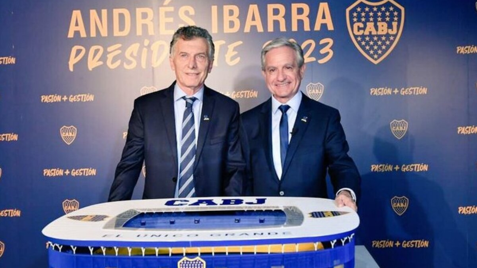 Ibarra y Macri presentaron un proyecto de un nuevo estadio para Boca Juniors