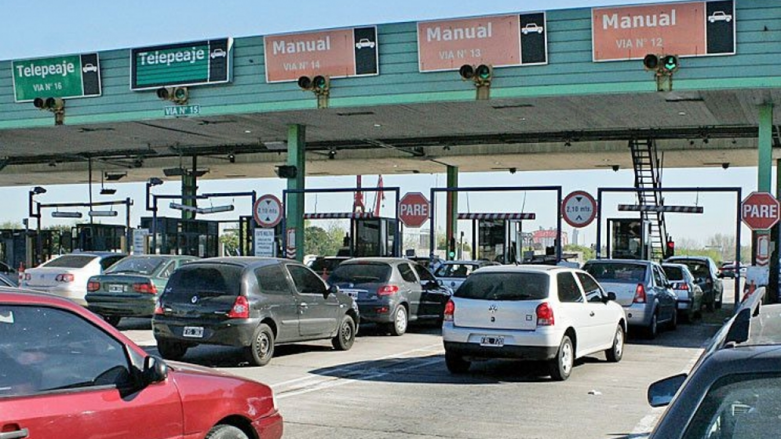 Los peajes de los Accesos Norte y Oeste aumentan 50% desde el jueves