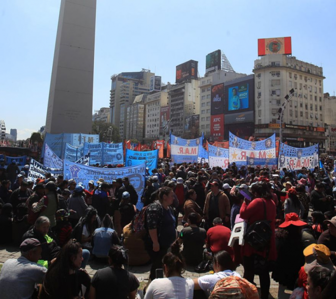 Protestas: organizaciones sociales rechazan el DNU de Milei