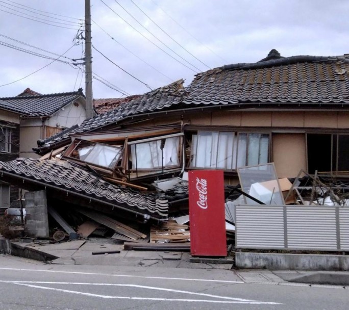 Casi medio centenar de muertos en Japón tras el terremoto de Año Nuevo