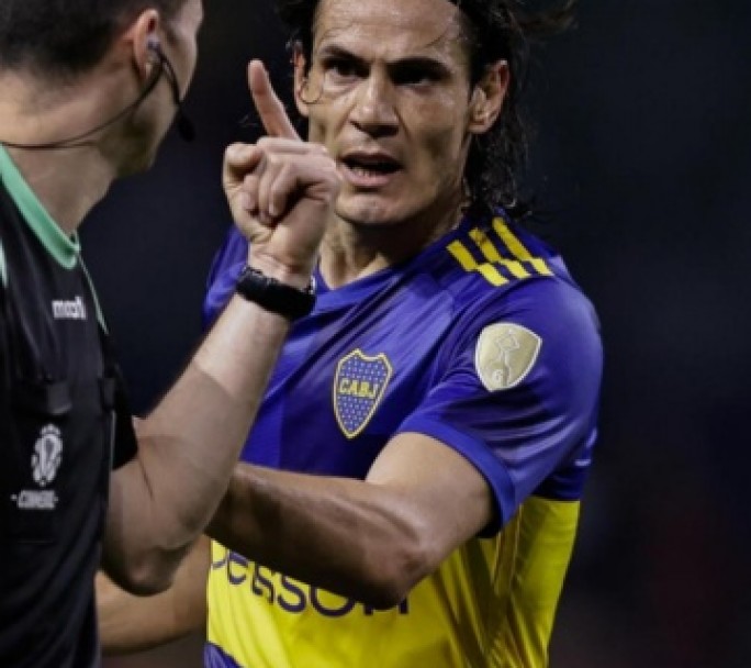 Cavani quedó afuera de la primera lista de convocados de Diego Martínez