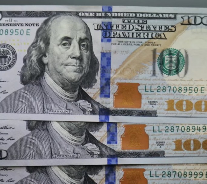 A cuánto cotiza el dólar libre, el oficial, y los financieros