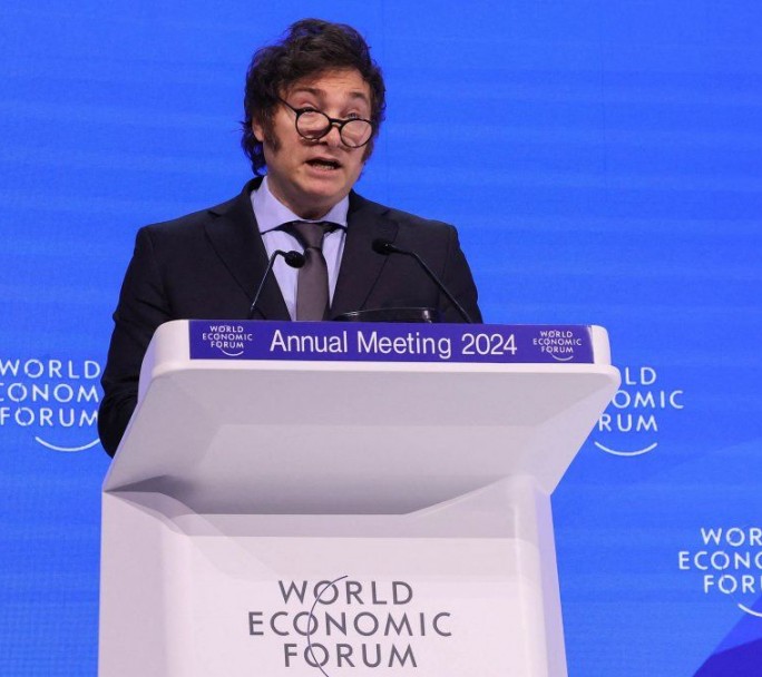 Milei en el Foro de Davos: se reunió con David Cameron