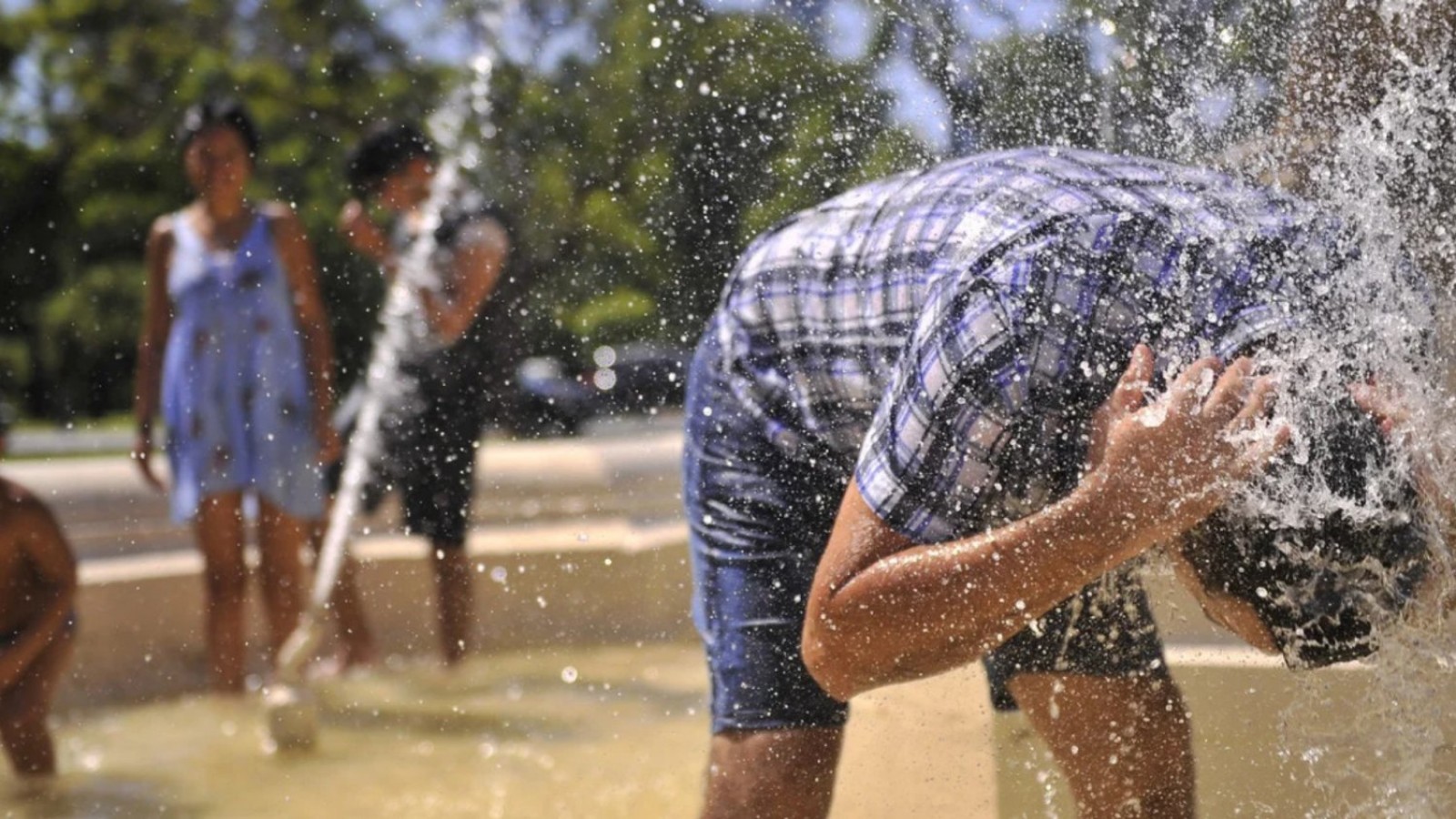 Hasta cuándo continua el calor agobiante y cuándo llegan las lluvias