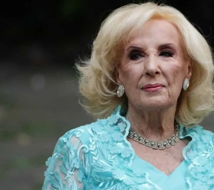 Mirta llego a los 97 y festeja su cumpleaños sin recibir regalos