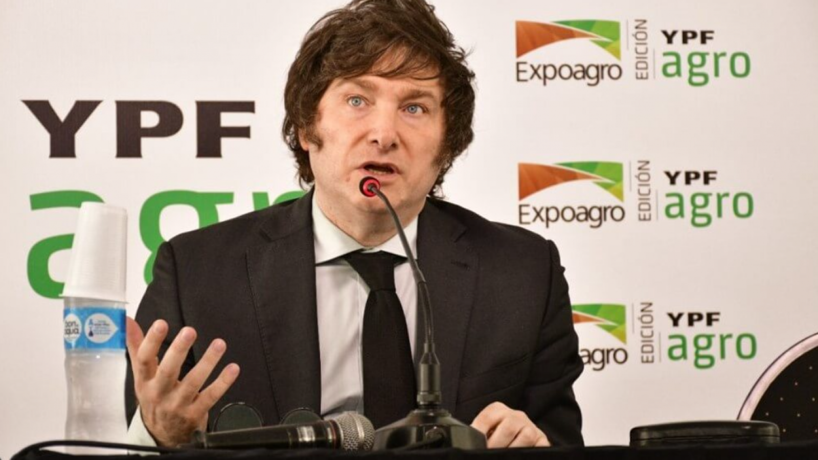 Milei hizo adelantos económicos en Expo Agro