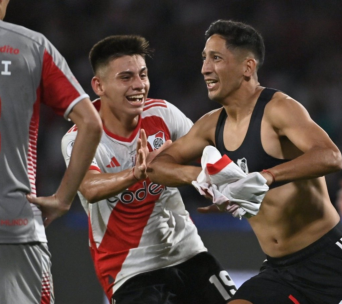 River lo dió vuelta en Córdoba y se convirtió en el mas ganador de la Supercopa