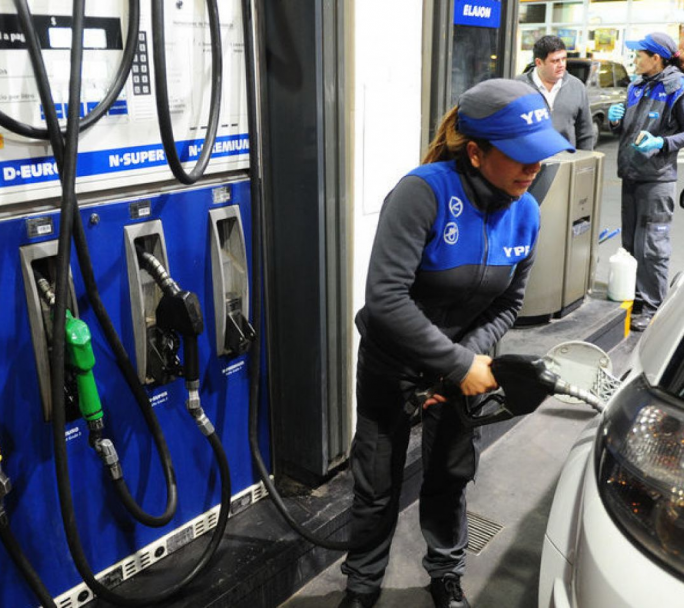 El 1ro de Abril suben de nuevo los Combustibles
