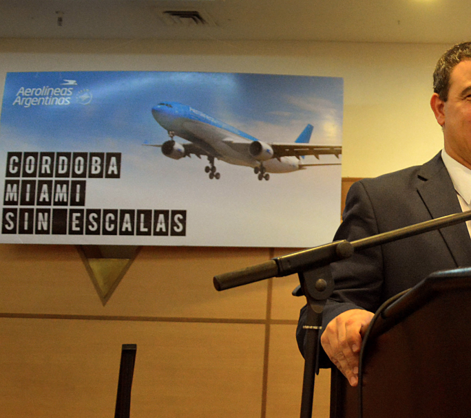 El Presidente de Aerolíneas Argentinas anunció que se tomaran medidas "difíciles"
