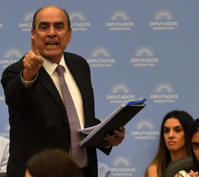 Dura crítica del Ministro Francos al Congreso de la Nación