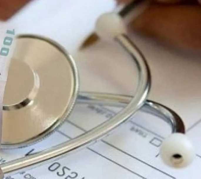 Las prepagas devolverán lo cobrado de más a sus afiliados