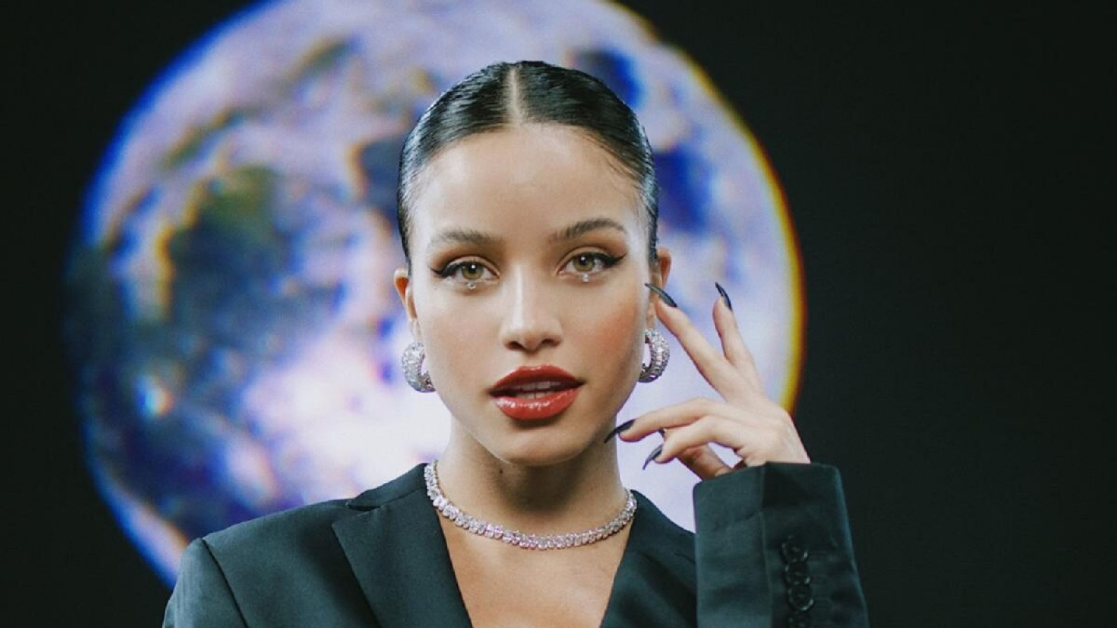 Después de los problemas de salud Emilia volvió al Movistar Arena