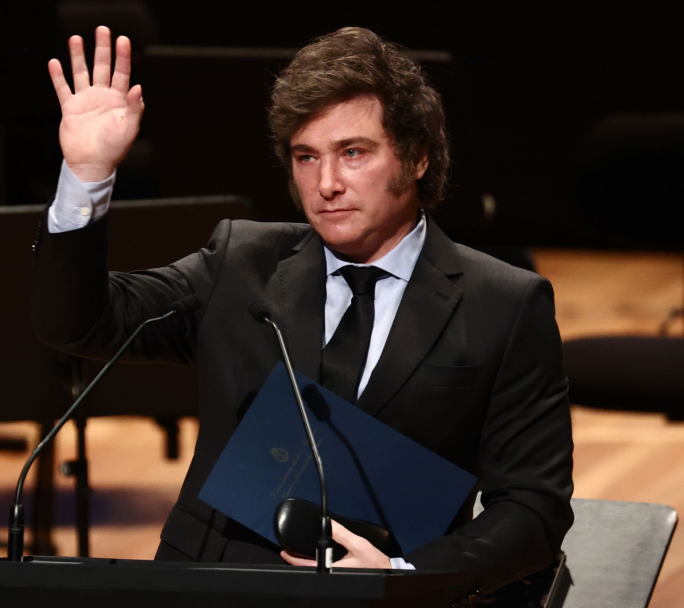 Javier Milei defendió a Pettovello  "Es mi espada contra la corrupción"