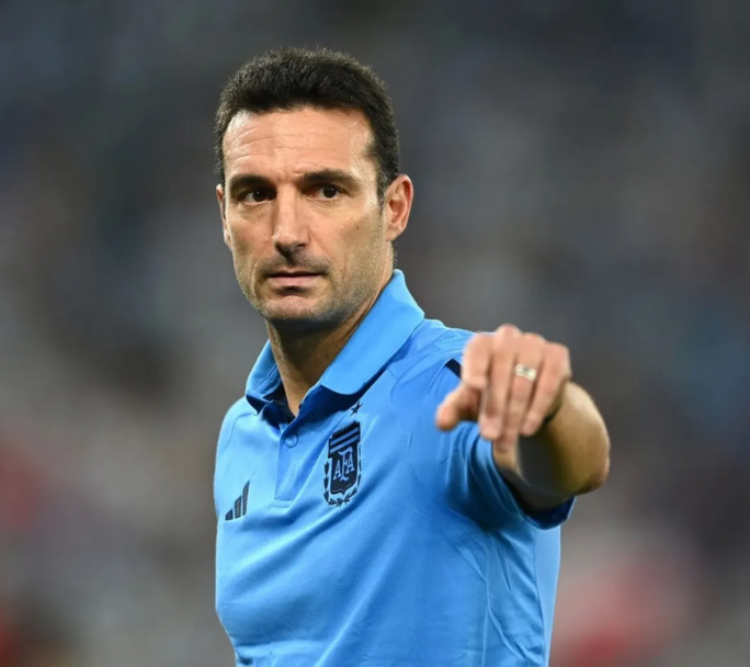 Lionel Scaloni seguirá al frente de la Selección Argentina