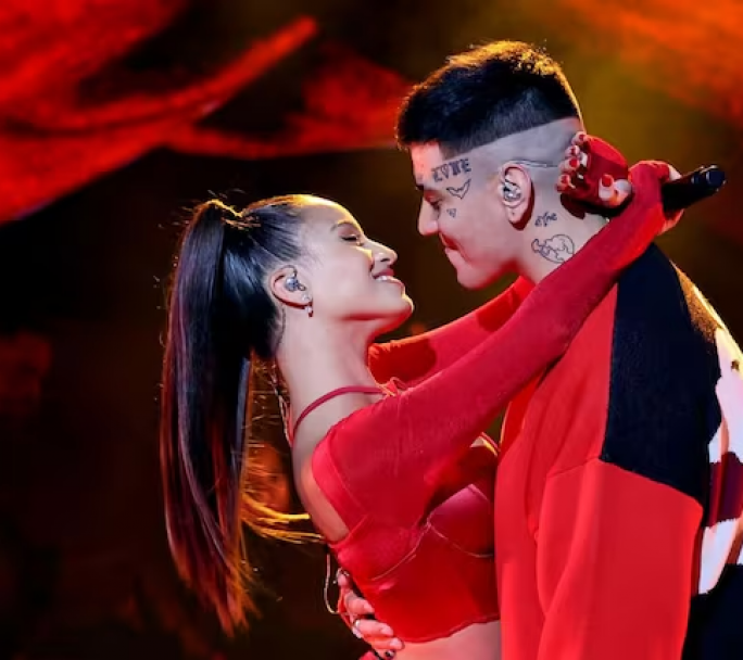 Emilia Mernes sorprendió a Duki con 28 regalos por su cumpleaños