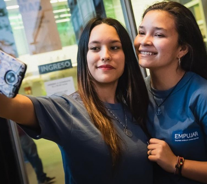Se abre la inscripción para que 500 jóvenes consigan su primer empleo formal