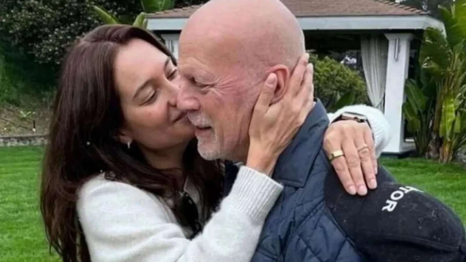 Preocupa la salud de Bruce Willis: ya no puede hablar