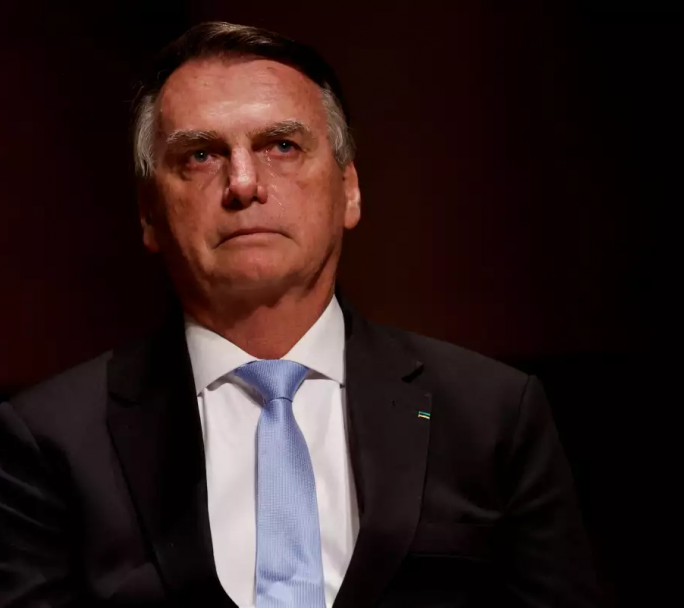 En Brasil acusan a Bolsonaro por recibir regalos Saudíes