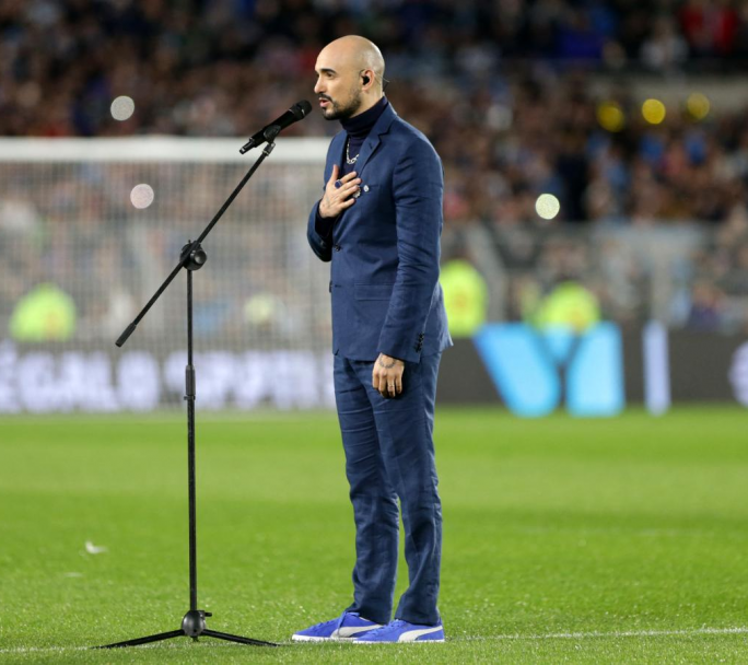 Abel Pintos cantará el himno argentino en la final de la Copa América