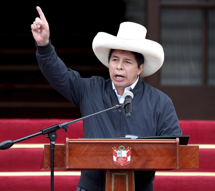 Peru: extendieron por 18 meses mas la presión preventiva contra Castillo