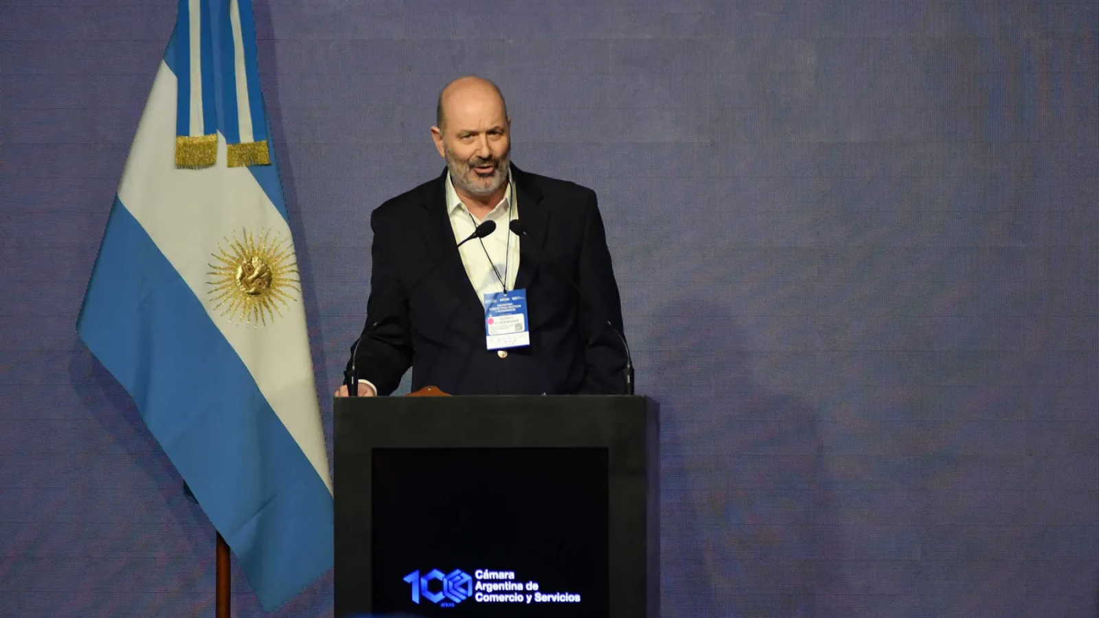 "Sturzenegger: "Las empresas públicas deben servir a los ciudadanos"