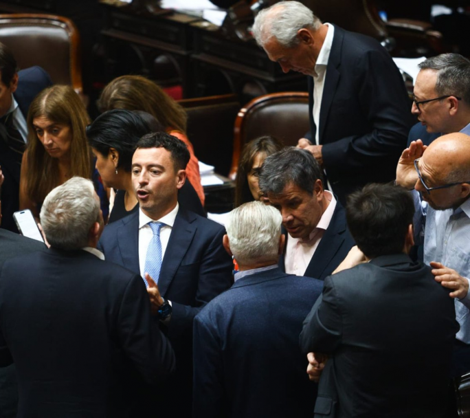 La oposición busca reunir 129 diputados para debatir fondos de la SIDE