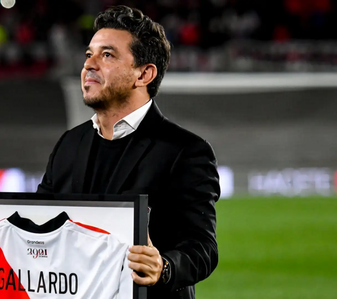 Gallardo ya tendría el 11 ideal para enfrentar a Talleres esta noche