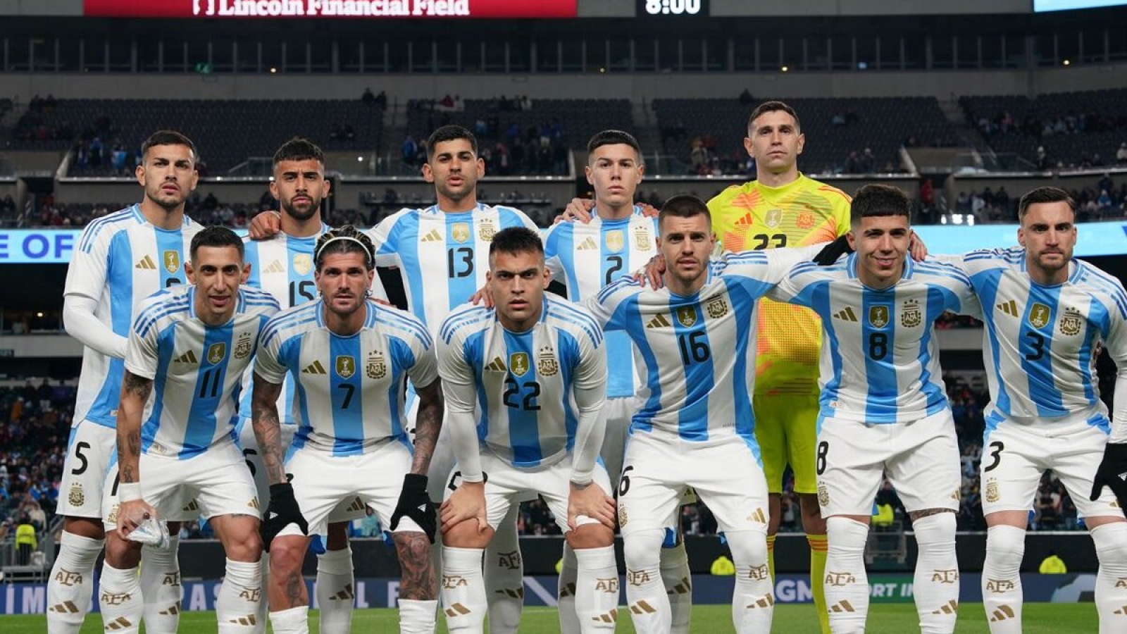 Argentina perdió con Colombia pero sigue estando primera